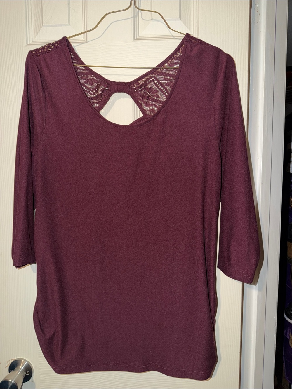 #262 No Boundaries Women's Lace-Back half Sleeve Top - Burgundy